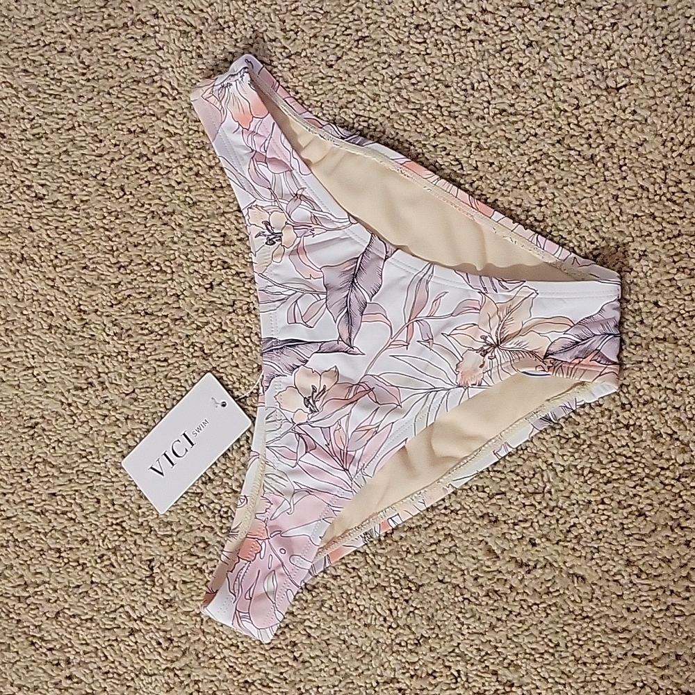 Belle bikini bottom